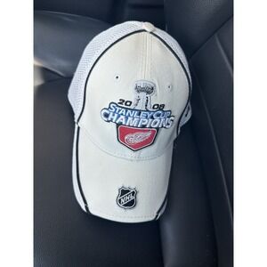 Detroit Red Wings Stanley Cup 2008 Champions Cap NHL New Era Trucker Hat